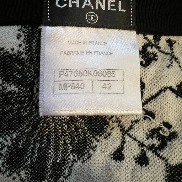 Chanel sweater from 2014 Resort Collection - Picture 8 of 12